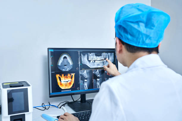 Best Emergency Tooth Extraction in Zeeland, MI